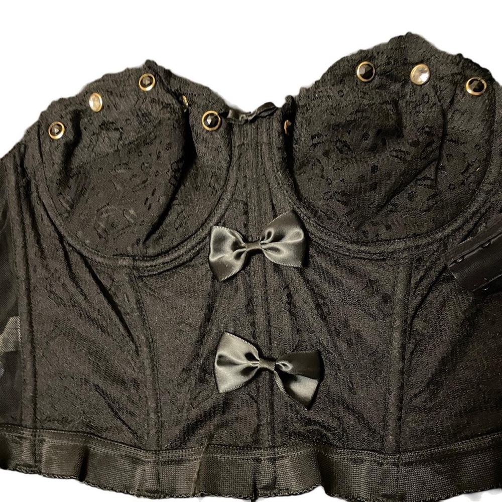 cute bow and gem corset i thrifted. 38c